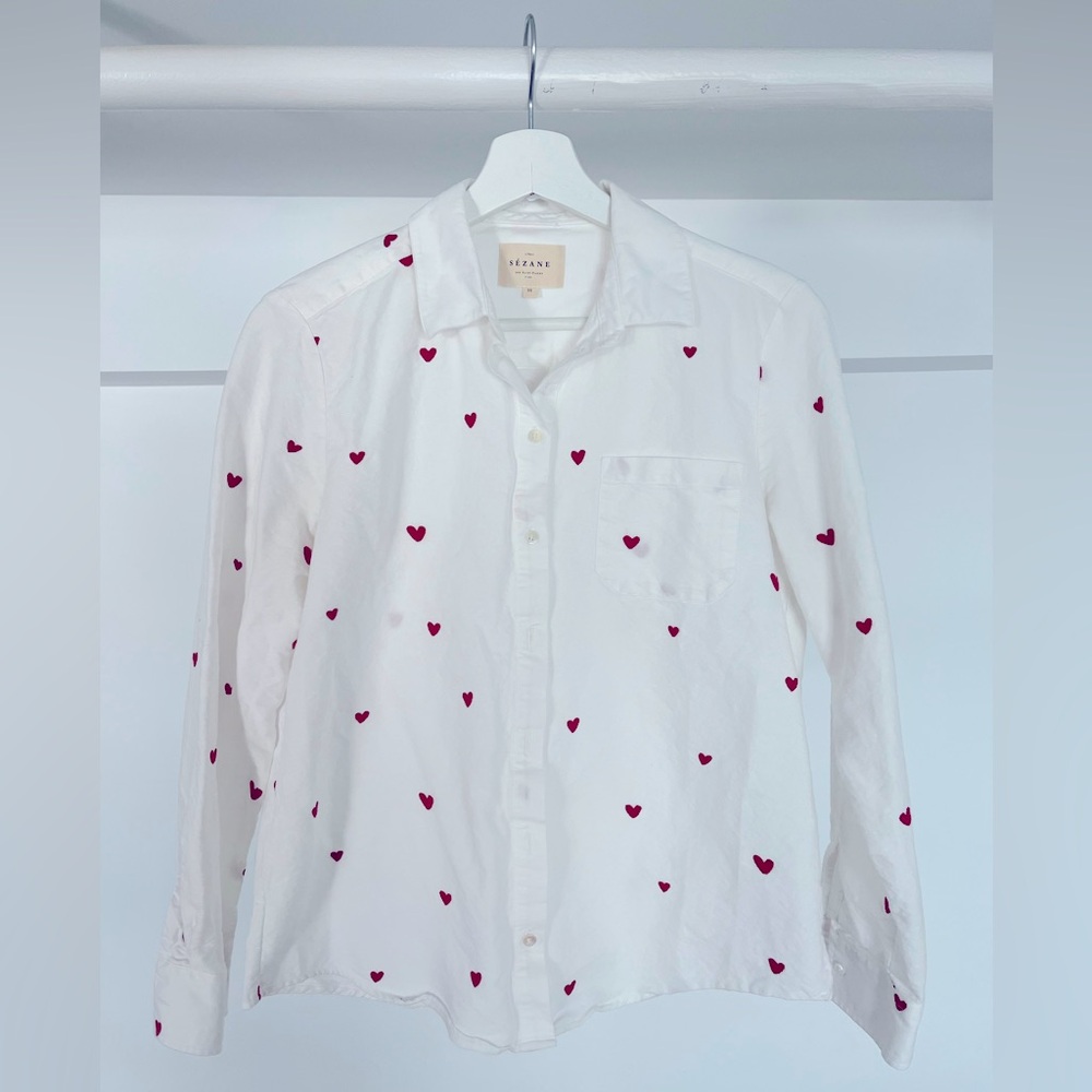 Sézane Tomboy shirt - white with embroidered red hearts - size 36